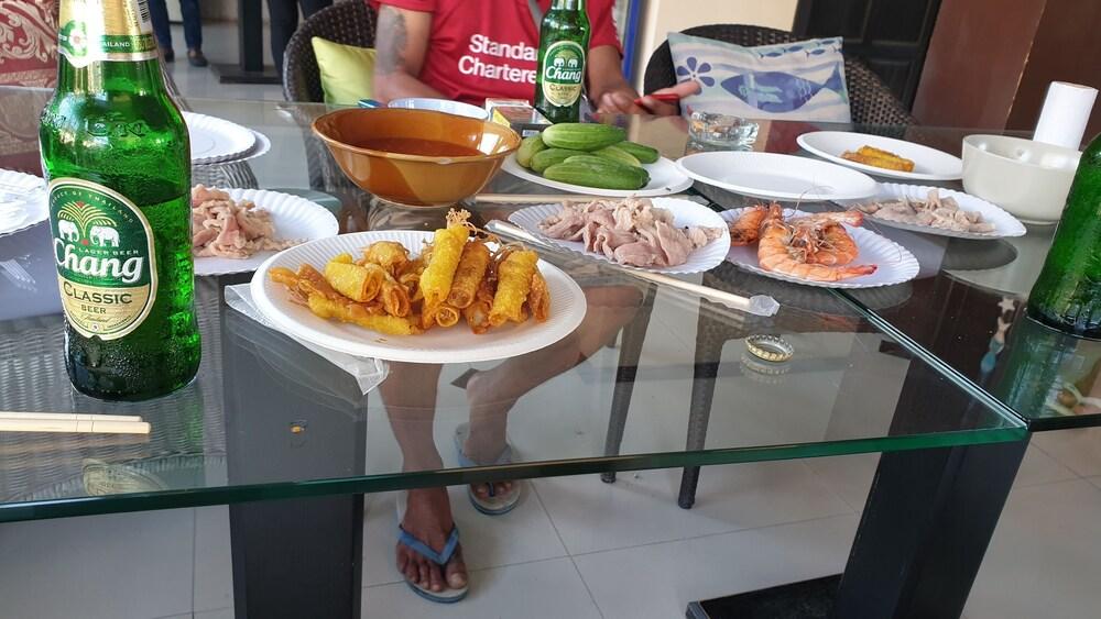 Fish And Summer House Patong Ngoại thất bức ảnh
